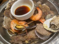 -五谷丰登农家院·地道胶东菜·海鲜烧烤(威海店)