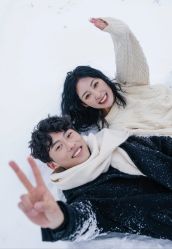 -樱花婚纱摄影