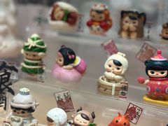 -泡泡玛特POPMART(蓝色港湾店)