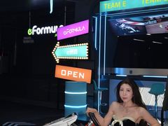 -e赛道卡丁车