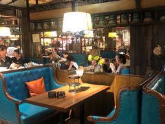 -领鲜活海鲜榴莲自助火锅(东门店)