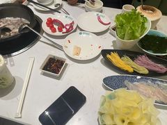 -四季缤纷椰子鸡(德思勤店)