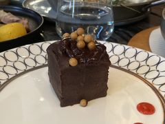 -LES ELITES 英集荟(南京西路店)