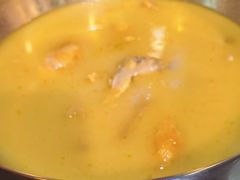 -鲜入围煮花胶鸡海鲜火锅