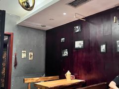 -万记麻辣烫国展总店