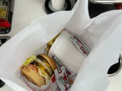 -In-N-Out Burger(LAX)