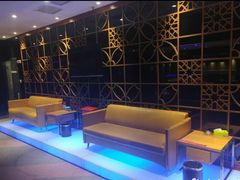 -夜时尚台球俱乐部(汉阳摩尔城店)