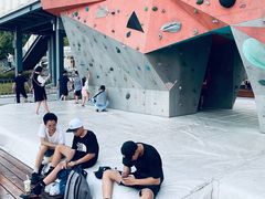 -滨江攀岩