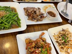 -两兄弟Song Pee Nong(2号店)