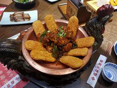 地锅小公鸡-南京大牌档(香港广场店)