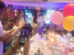 -巴特餐饮6加1音乐餐吧·新疆菜
