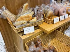 -提亚烘焙·手作面包·生日蛋糕(七星店)