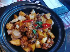 -钳真多钓虾馆·小龙虾海鲜烧烤(九六广场店)