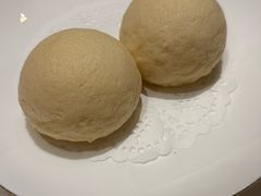 脆皮流沙包-皇朝会.经典传统粤菜(外滩店)
