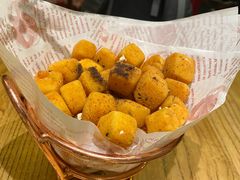 很脆的松露豆腐-新白鹿餐厅(爱琴海购物中心店)
