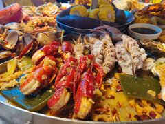 -日进一片海.生腌海鲜火锅.宵夜烧烤(三里屯总店)