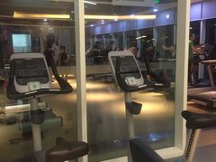 -一兆韦德健身(慧芝湖店)