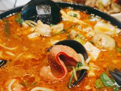 -肥汁米蘭香港米线(长宁来福士店)