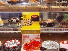 -DQ·蛋糕·冰淇淋(龙湖狮山天街店)
