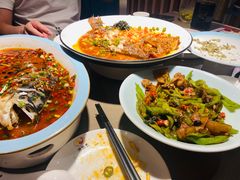 -渔歌子鱼头王(郑州总店)