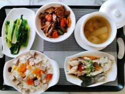 -臻康乃馨月子中心(集美店)