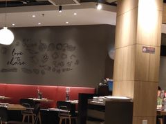 -必胜客(新中纬店)