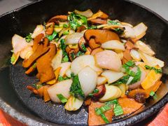 包烧野生牛肝菌-云海肴·汽锅鸡·云南菜(高德置地店)