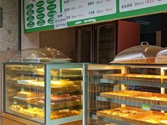 面包甜点陈列柜-观音桥百香林西点