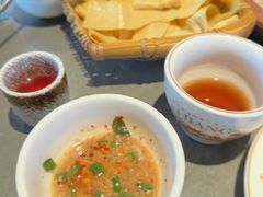 -阿婆情腊排骨火锅·野生菌季(古城旗舰店)