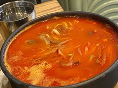 -吴草鸡爪오초닭발韩食堂(融恒盈嘉中心店)
