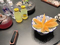 -忆江南·临江鱼馆