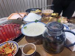 -旧街市鲜货老火锅(大光路店)