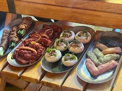 -叽叽扎扎烤肉场(生态城万达店)