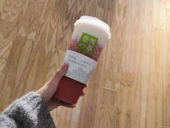 -奈雪的茶(湖滨银泰in77C区PRO店)