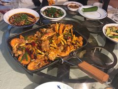 -日进一片海.生腌海鲜火锅.宵夜烧烤(三里屯总店)