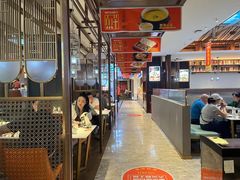 -阿瓦山寨·湘菜现炒·剁椒鱼头王(咸阳总店)