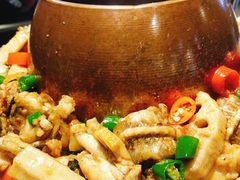 -龙巢盱眙龙虾·牛蛙·烧烤宵夜(八卦岭店)