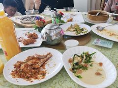 -鹏城人家海鲜酒家·23年老字号(较场尾店)