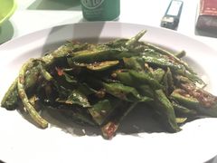 -明记烧鱼美味店