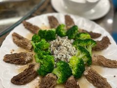 -菌海森林·非遗野生菌火锅(西山区滇池路摩根道店)