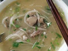 羊肉汤-郝刚刚羊杂割(柳巷店)