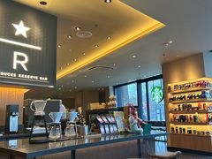 -星巴克臻选(上海长风大悦城店)