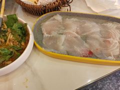 -渔香岛美蛙鱼头火锅(威清路店)