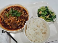 -浦东图书馆读者餐厅