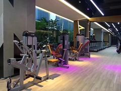 -威克健身游泳(万菱汇店)