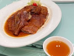 粤式烧鹅-亢龙太子酒轩(东湖店)
