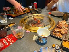-铭牛烧肉·和牛海鲜自助(高新月牙湖店)