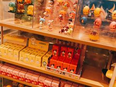 -名创优品(万达广场河东店)