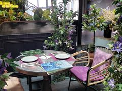 -查特花园美食广场(西单大悦城店)