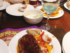 -四海一家自助餐(益田假日广场店)